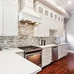 Amazing 3Bedroom Townhome, In Historic Dryade City